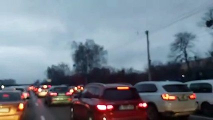 Kiev'de hava saldırısı sirenleri çalıyor