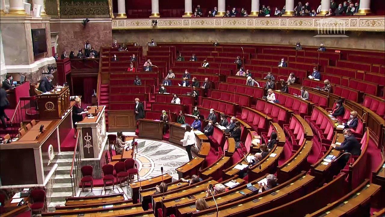 1ère séance : Renforcement du droit à l’avortement ; Accès universel à la vaccination contre la Covid-19 ; Dénonciation du coup d’état militaire en Birmanie ; Certification européenne du sel biologique - Mercredi 23 février 2022