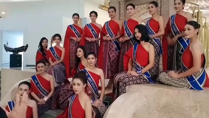 ดร.ดุลย์พิชัย โกมลวานิช กล่าวกับผู้เข้าประกวด