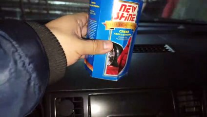 Cómo Restaurar Plásticos del auto