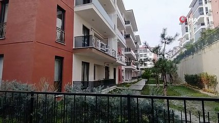 Palalı örümcek adam 5.kattan aşağıya böyle indi...