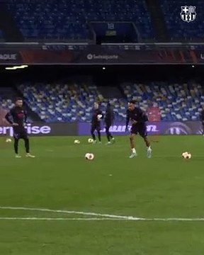 Aubameyang sigue marcando golazos / FCB