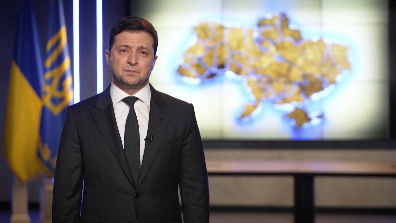 Selenskyj: 'Wollen die Russen den Krieg?'