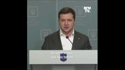 Volodymyr Zelensky (président de l'Ukraine): "Nous donnerons des armes à tous ceux qui veulent défendre notre souveraineté"