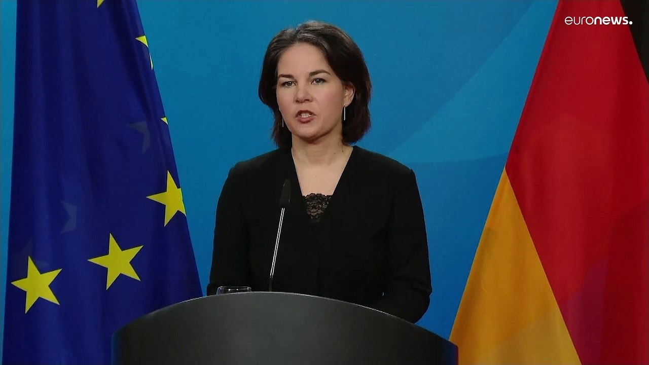 Baerbock zu Russland-Ukraine: 'Wir sind in einer anderen Welt aufgewacht'
