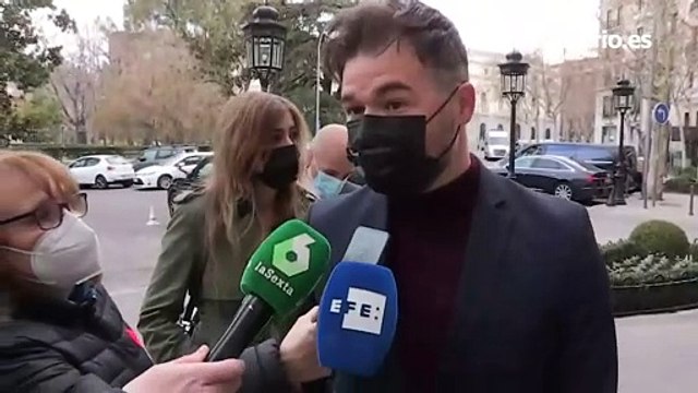 Rufián llama a la paz y pide a Sánchez que no se involucre en acciones bélicas después del ataque ruso en Ucrania