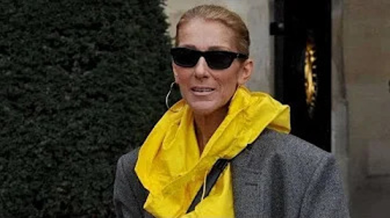 Céline Dion, malade : elle brise le silence et apparaît en robe vinyle très moulante
