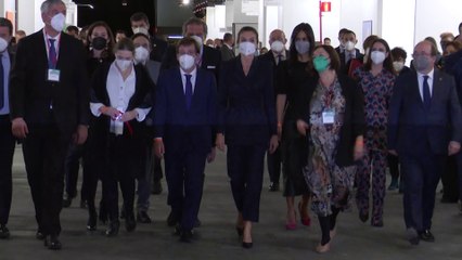 La reina Letizia inaugura la feria ARCO en solitario