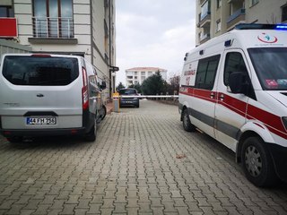 Son dakika gündem: EMEKLİ POLİS, DİŞ KLİNİĞİNDE BEKLERKEN KALP KRİZİNDEN ÖLDÜ