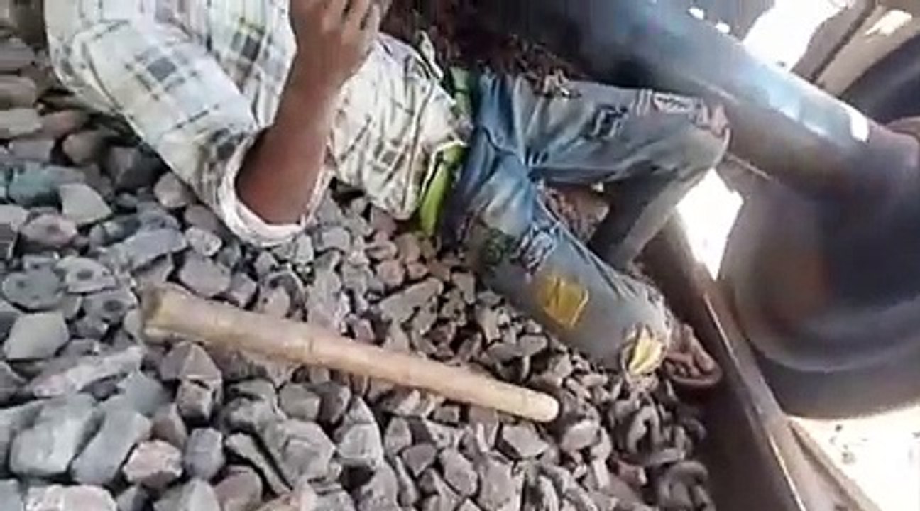 ratlam train accident