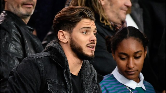 VOICI - PHOTO Rayane Bensetti en deuil : l'acteur annonce la mort de sa grand-mère