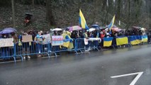 Une centaine de manifestants devant l'ambassade de Russie à Bruxelles