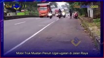 Viral...!!! Mobil Truk Muatan Penuh Ugal-ugalan di Jalan Raya, Netizen Geram | Sisi Jabar