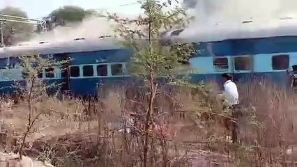 छबड़ा थर्मल से मंगाई दमकल ने पाया आग पर काबू