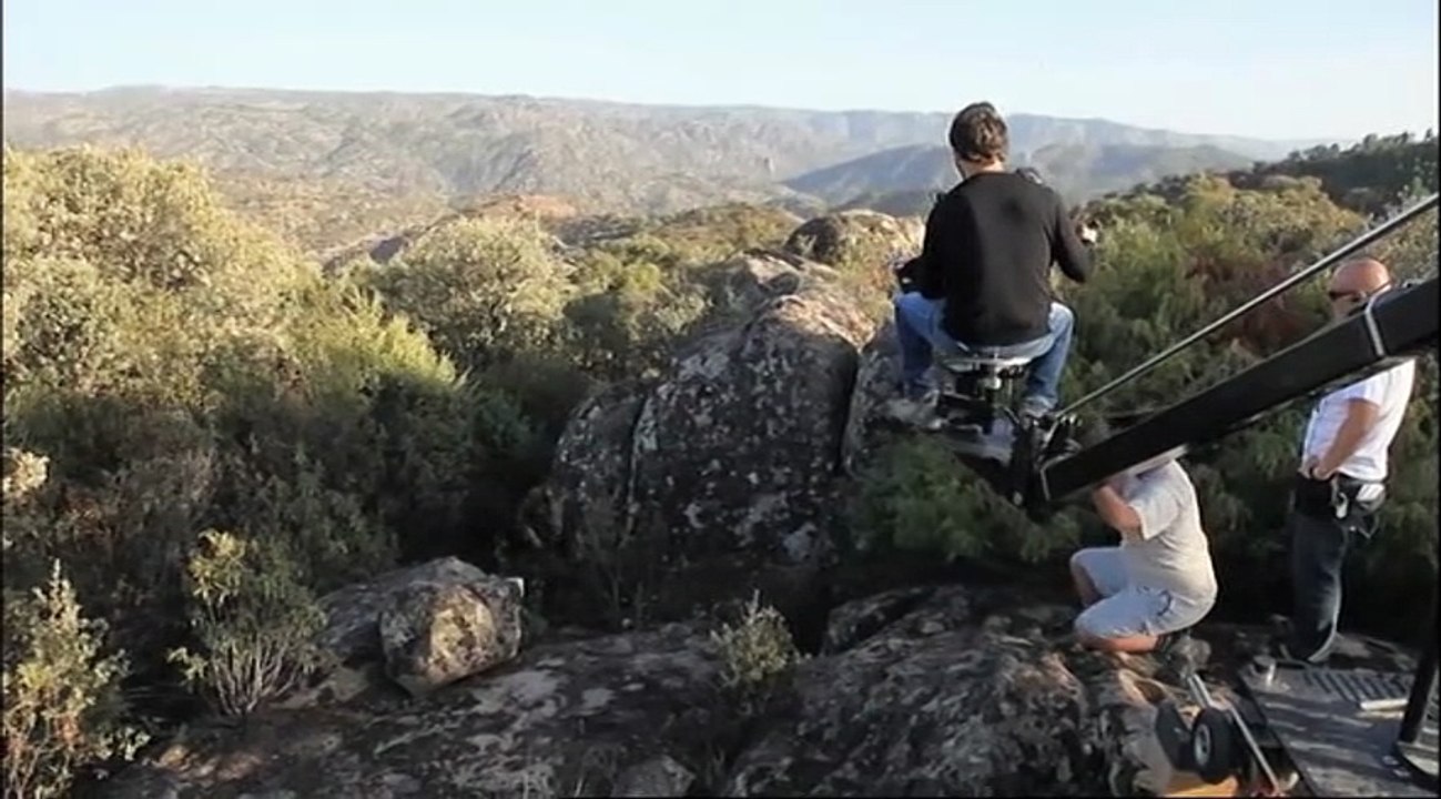 Entre lobos Clip (5)