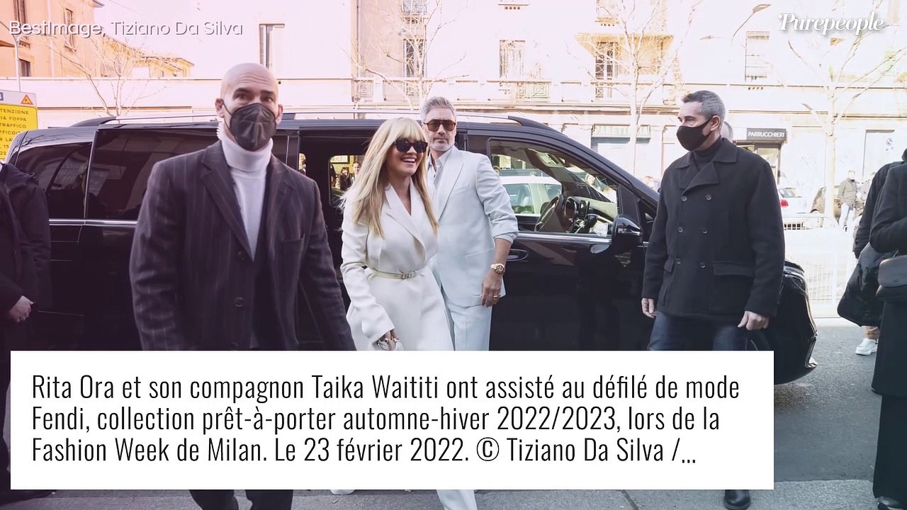 Rita Ora : Amoureuse et radieuse à la Fashion Week, avec son chéri Taika Waititi