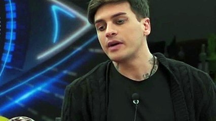 Alessando Basciano sorprende Sophie Codegoni nel letto, ma non è sola