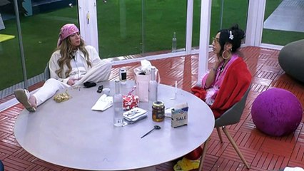 “È matta, non sai che mi ha fatto”. GF Vip, Lulù non nasconde nulla su Delia