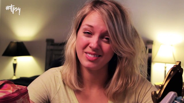 Keep Your Showered Look Without Actually Taking a Shower