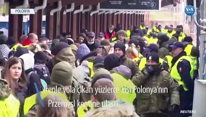 Ukrayna’dan Trenle Ayrılan Yüzlerce Kişi Przemysl’de