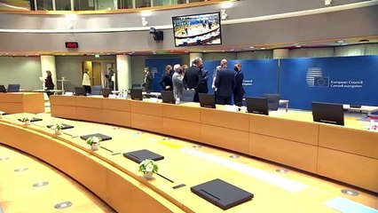 Скачать видео: Líderes de la UE piden medidas de contingencia por el impacto de las sanciones a Rusia