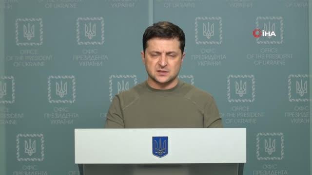 Ukrayna Devlet Başkanı Vladimir Zelenskiy, Rus Sabotaj Grupları'nın ülkenin başkenti Kiev'e sızdığını açıkladı.