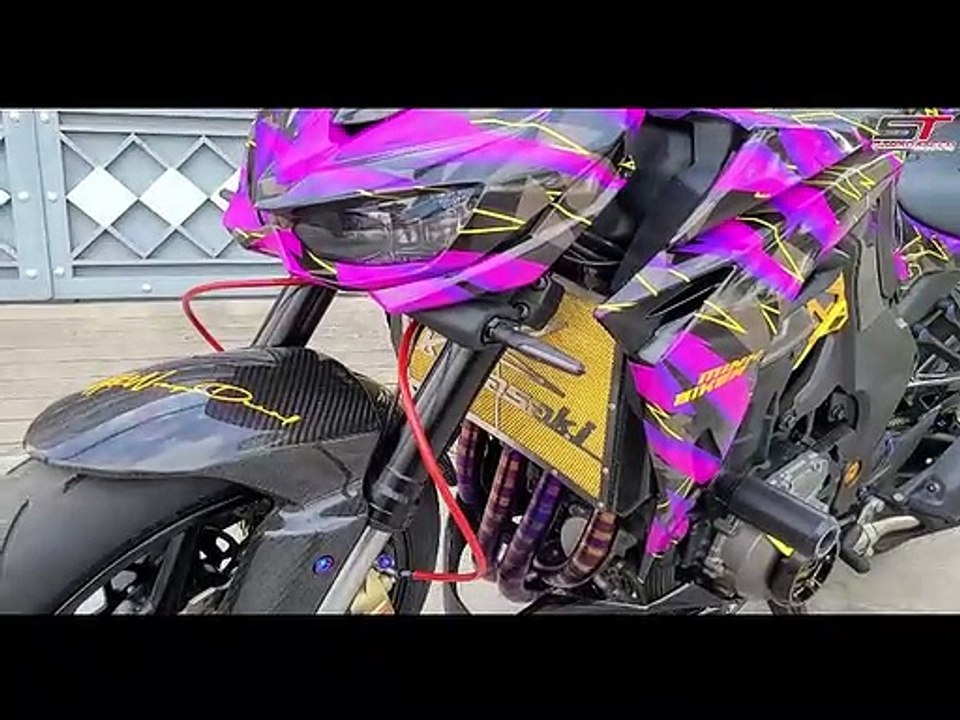 z1000