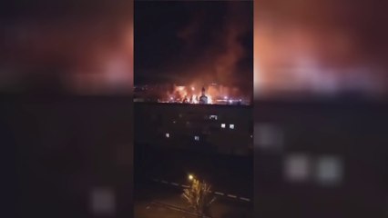 صور لاشتباكات عسكرية في منطقة كاراكوف الأوكرانية