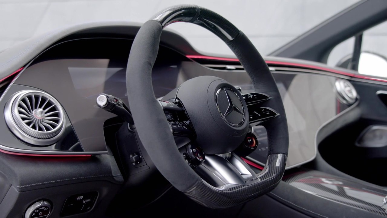 Der neue Mercedes-AMG EQE - AMG DYNAMIC PLUS Paket mit fahrdynamischen Extras