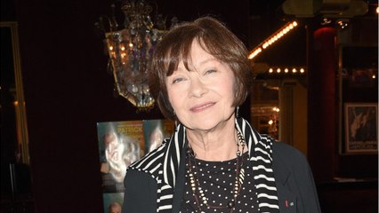 GALA VIDÉO - Macha Méril, d’origine russe, pousse un énorme coup de gueule contre Poutine : « Il est cinglé ! "