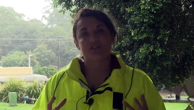 Residents evacuate as south-east Queensland is hit by storms