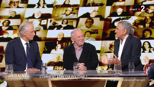 Extrait de l'émission spéciale sur l'Ukraine et l'invasion de Vladimir Poutine sur France 2. Dominique de Villepin et Bernard-Henri Lévy s'écharpent sur le sujet face à Léa Salamé qui tente de passer la parole.