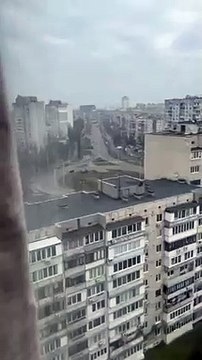 Rus tankları başkent Kiev'de: Tanklar sivilleri hedef aldı