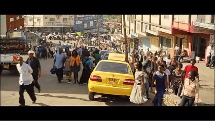 Llévame a la luna Tráiler