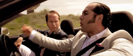 El mundo es suyo Tráiler