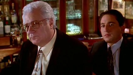 Mickey ojos azules Tráiler VO