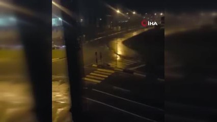 Trafik magandaları gece saatlerinde kavşakta böyle drift attı