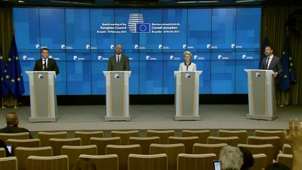 Mit Sanktionen wollen EU und USA Russland zum Rückzug zwingen - SWIFT bleibt vorerst im Köcher