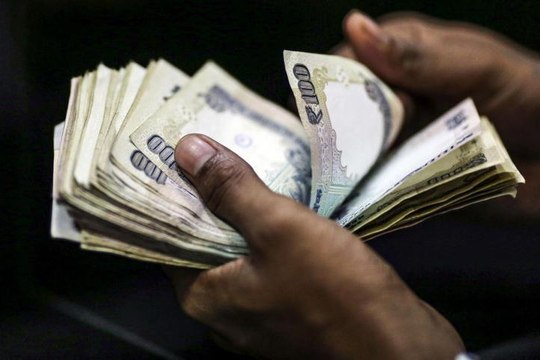 Why So Few Indians Pay Income Tax