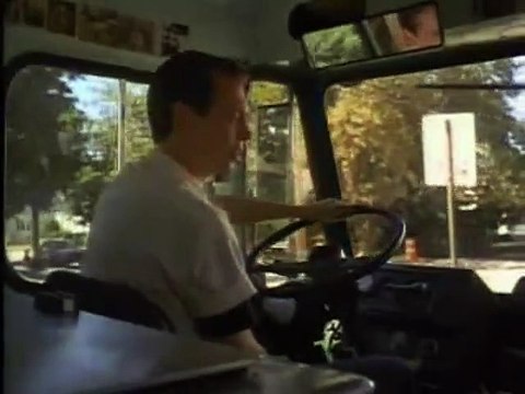 Trees Lounge (Una última copa) Tráiler VO