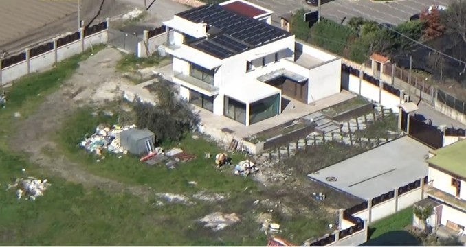 Nocera Inferiore (SA) - Sequestrate due ville ad un ex latitante (25.02.22)