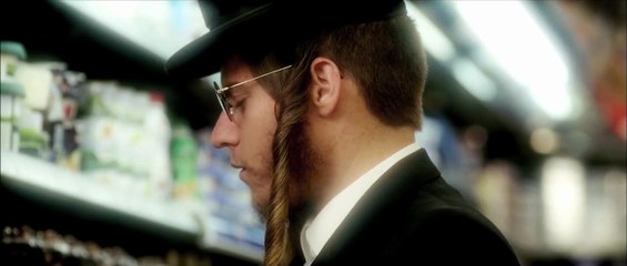 Llenar el vacío Tráiler