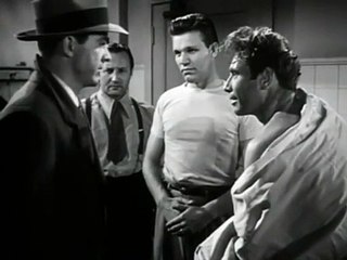 Al borde del peligro Tráiler VO