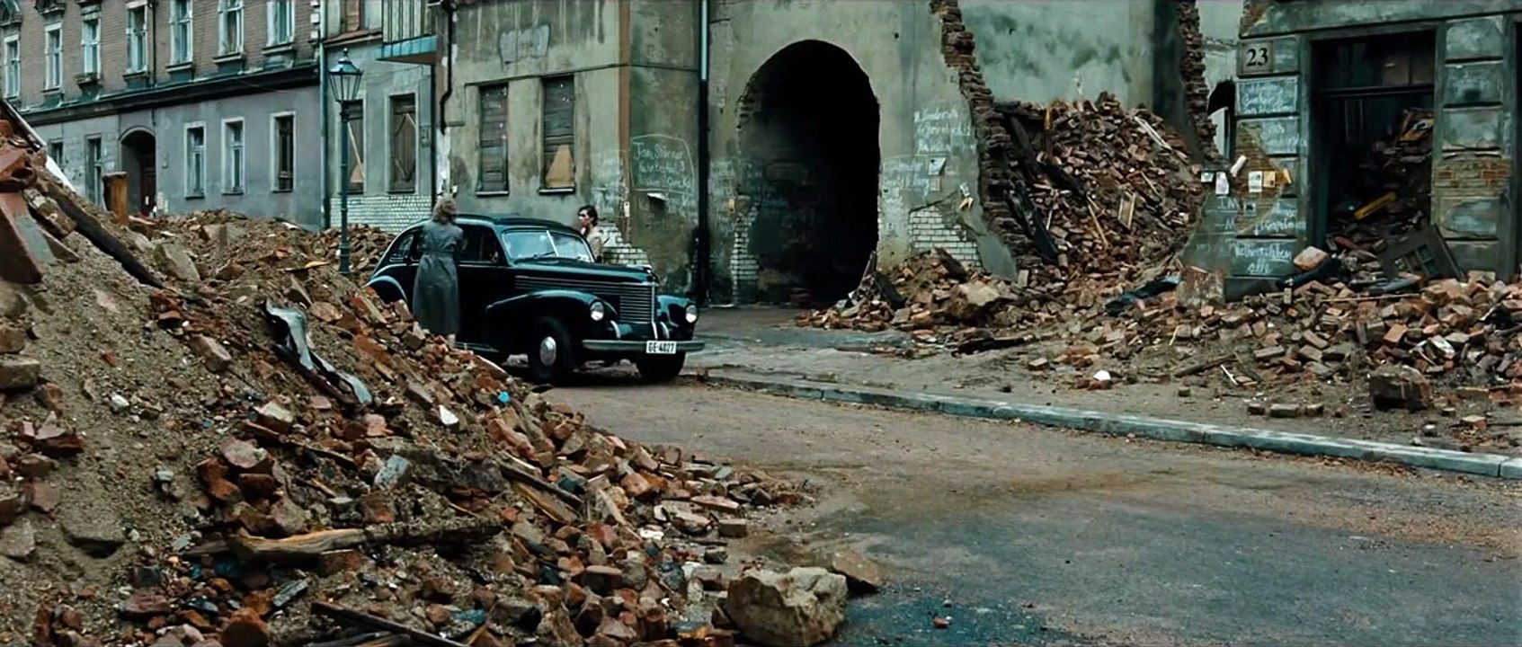 Phoenix Tráiler (3) VO