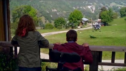 Con todas nuestras fuerzas Tráiler