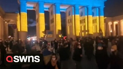 Protesters demonstrate in Germany against Russia's invasion of Ukraine