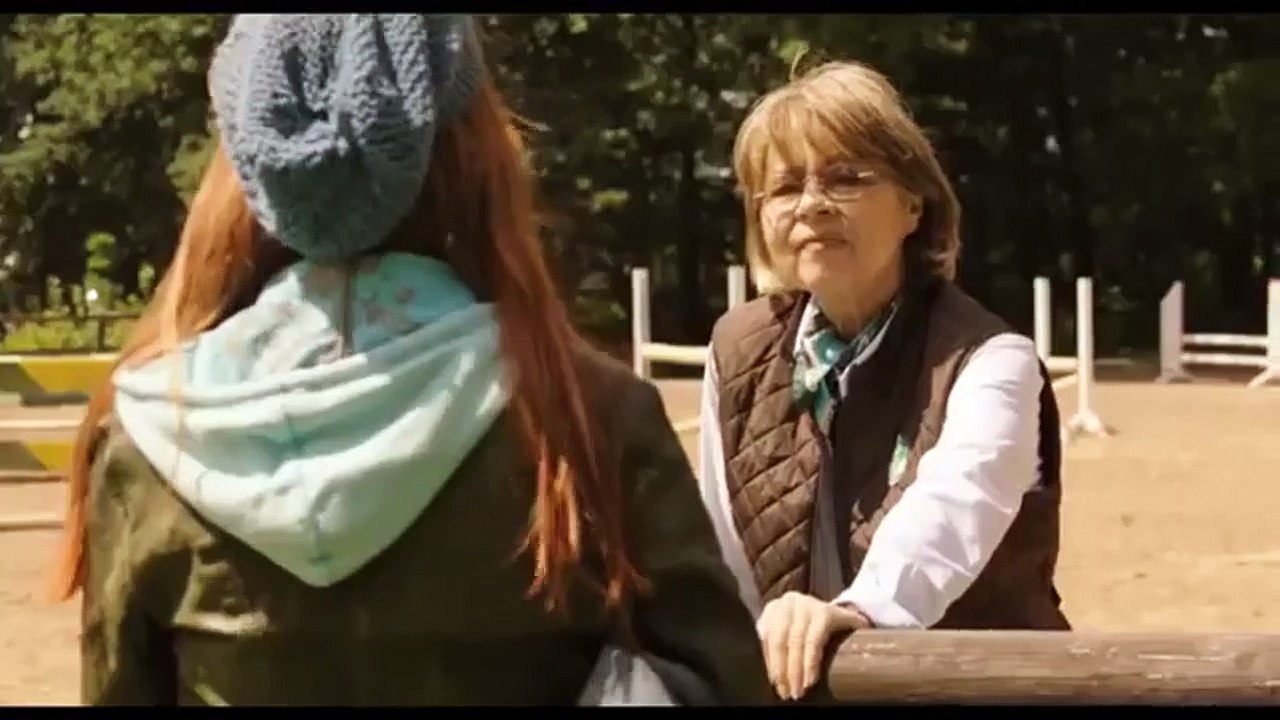 Viento del Este Tráiler VO