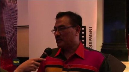 Pengarah letak jawatan sebelum tayangan perdana