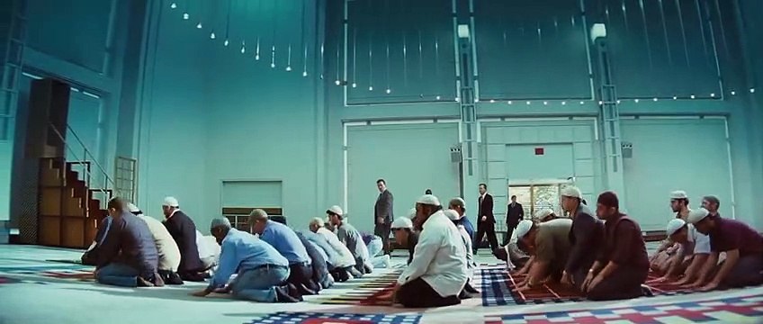 New York'ta Beş Minare Tráiler VO