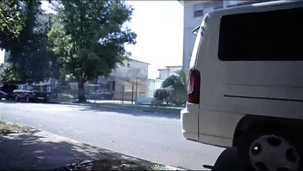 Un millón de hostias Tráiler